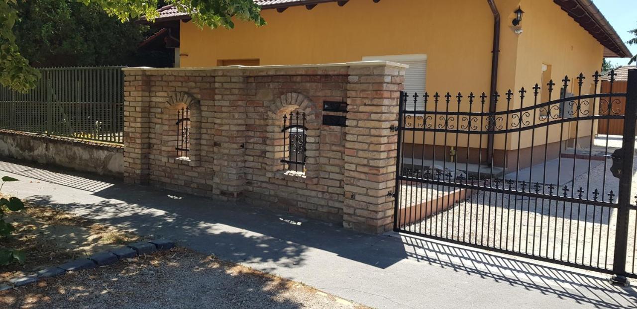 Anita Lägenhet Budapest Exteriör bild